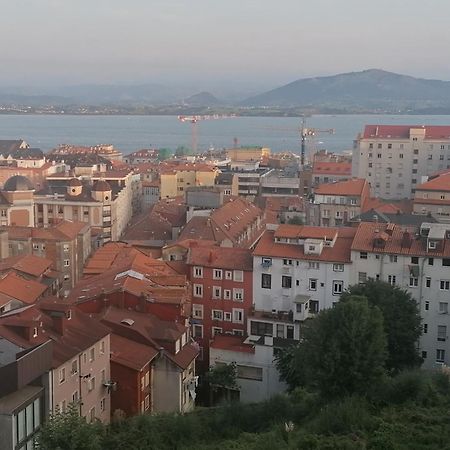 Romantico Apartamento En El Centro Santander Luaran gambar